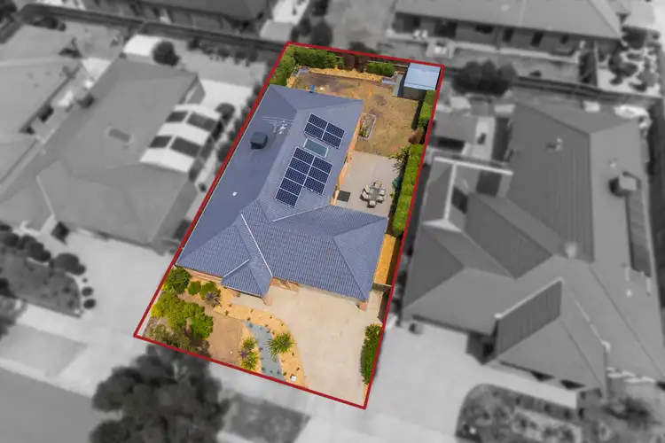 31 Blue Gum Drive, Brookfield VIC 3338