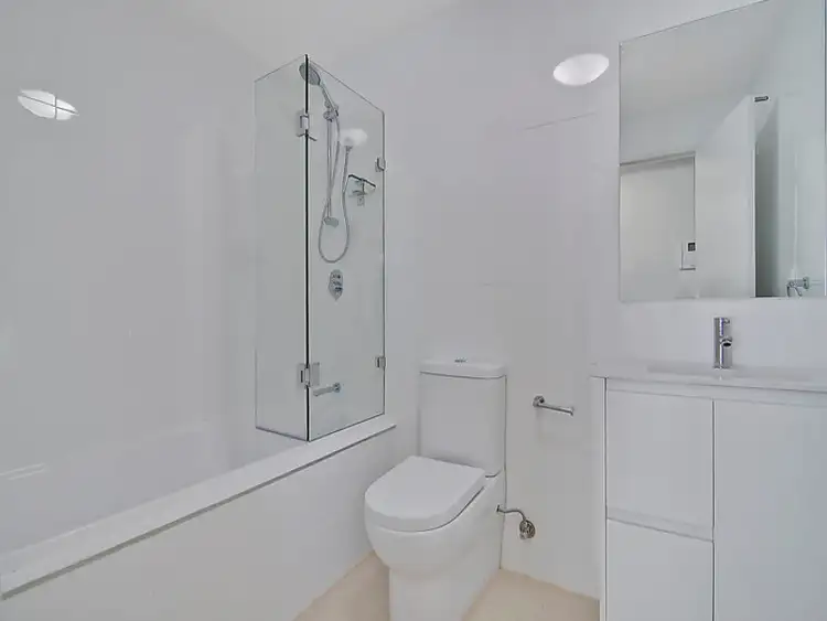 Fourth view of Homely unit listing, 61/1 Lamond Drive, Turramurra NSW 2074