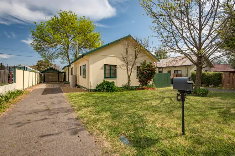 23 Euroka Street, Narrabundah ACT 2604