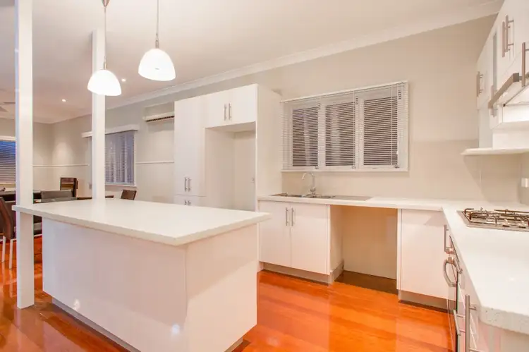 53 Wilgarning Street, Stafford Heights QLD 4053