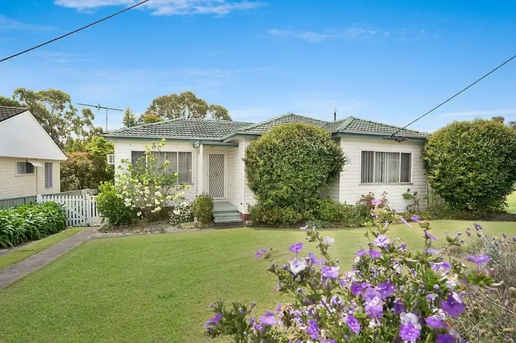 20 Coral Sea Avenue, Shortland NSW 2307