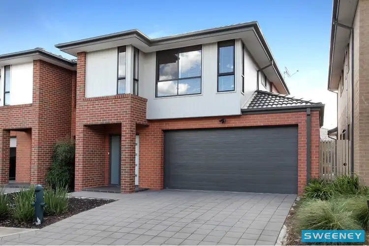 Second view of Homely townhouse listing, 17 Eloura Circuit, Taylors Hill VIC 3037