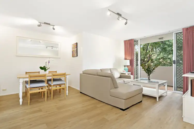 2/9 Denham Street, Clayfield QLD 4011