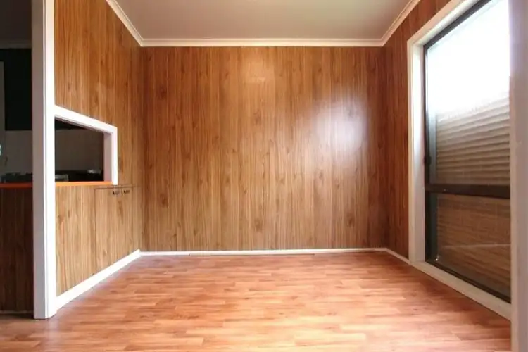 Fifth view of Homely house listing, 8 Roberts Crescent, Sunshine West VIC 3020