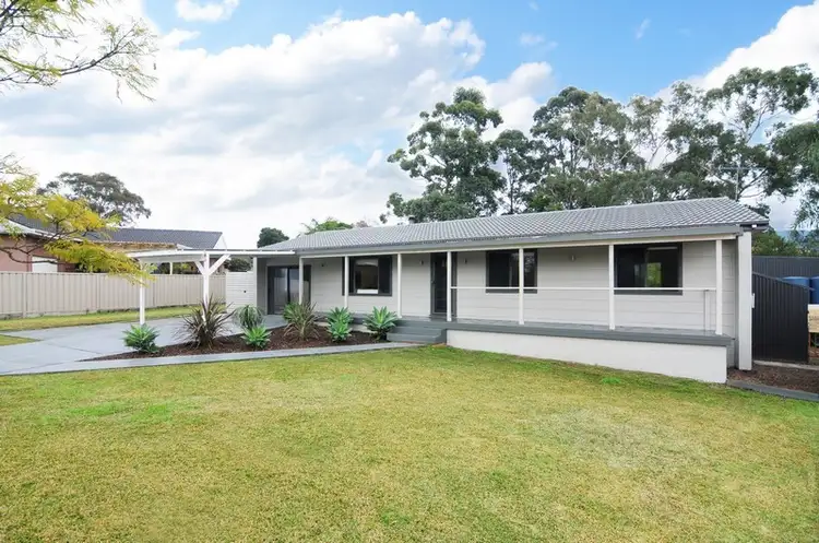 3 Hooper Close, Bomaderry NSW 2541