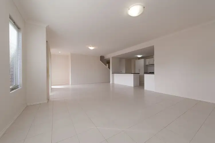 Seventh view of Homely townhouse listing, E/20 Laurie Street, Kewdale WA 6105