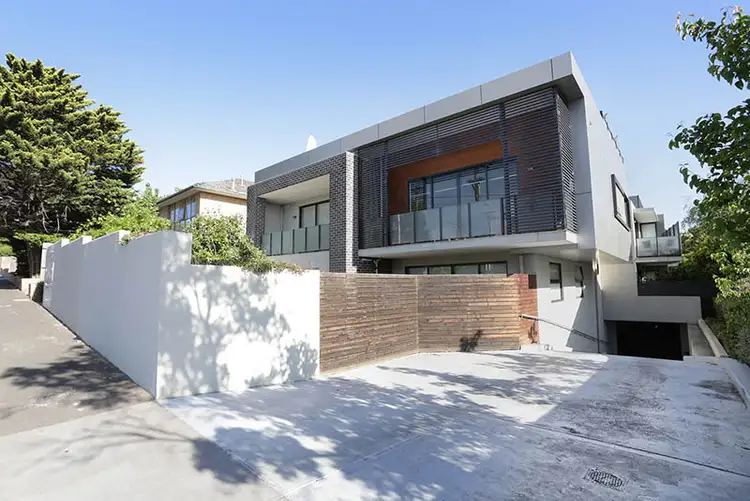 Main view of Homely apartment listing, 10/1526 High Street, Glen Iris VIC 3146