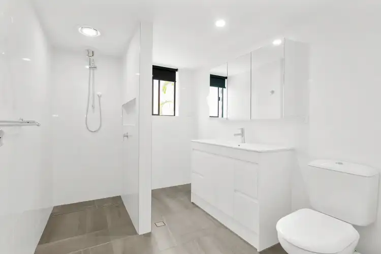 Fifth view of Homely unit listing, 3/71 Rutland Street, Coorparoo QLD 4151