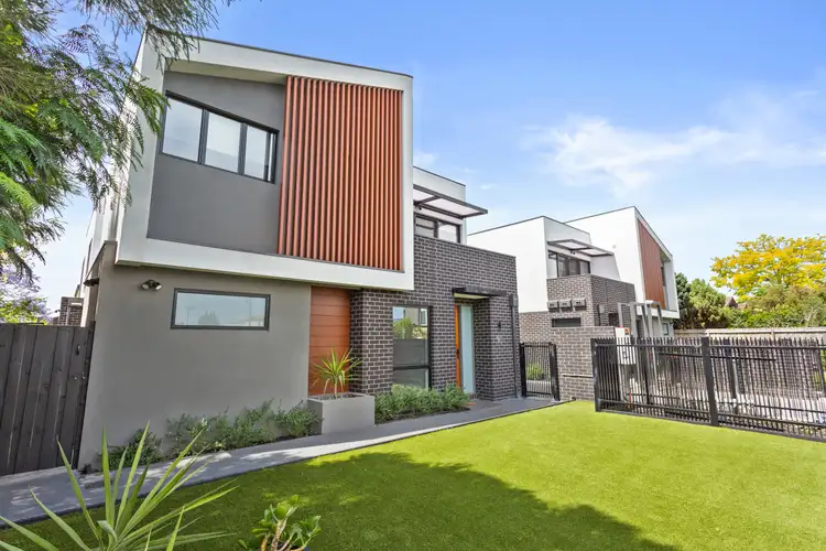 10/212 Bell Street, Coburg VIC 3058