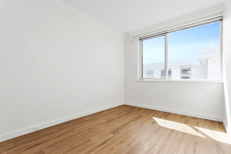 14/19 Shakespeare Grove, St Kilda VIC 3182