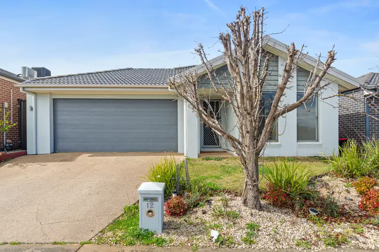 12 Diamond Parade, Cobblebank VIC 3338