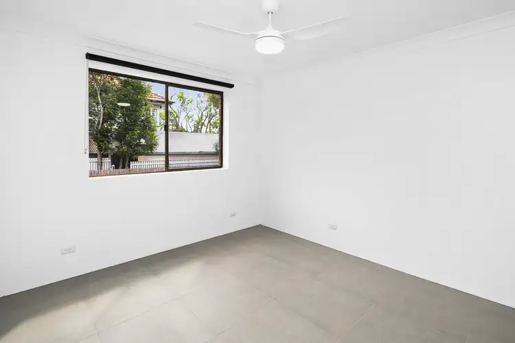Fifth view of Homely unit listing, 2/71 Rutland Street, Coorparoo QLD 4151