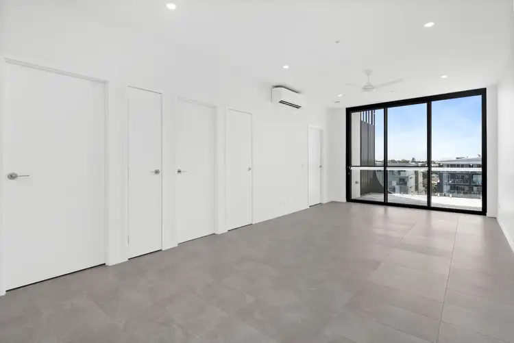 Fourth view of Homely unit listing, 401/11 Drayton Terrace, Wynnum QLD 4178