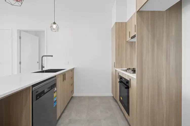 Second view of Homely apartment listing, 402/11 Drayton Terrace, Wynnum QLD 4178