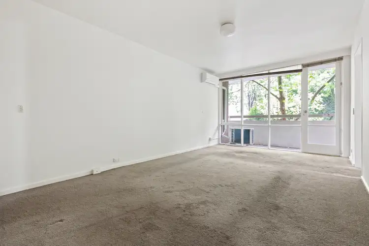 2/13 Rockley Road, South Yarra VIC 3141