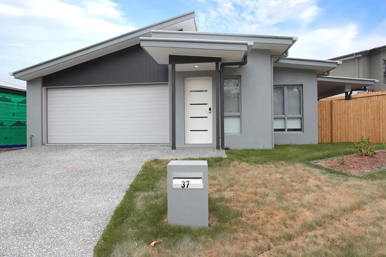 Main view of Homely house listing, 37 Westminster Boulevard, Doolandella QLD 4077