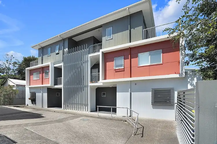 4/3 Northgate Road, Nundah QLD 4012