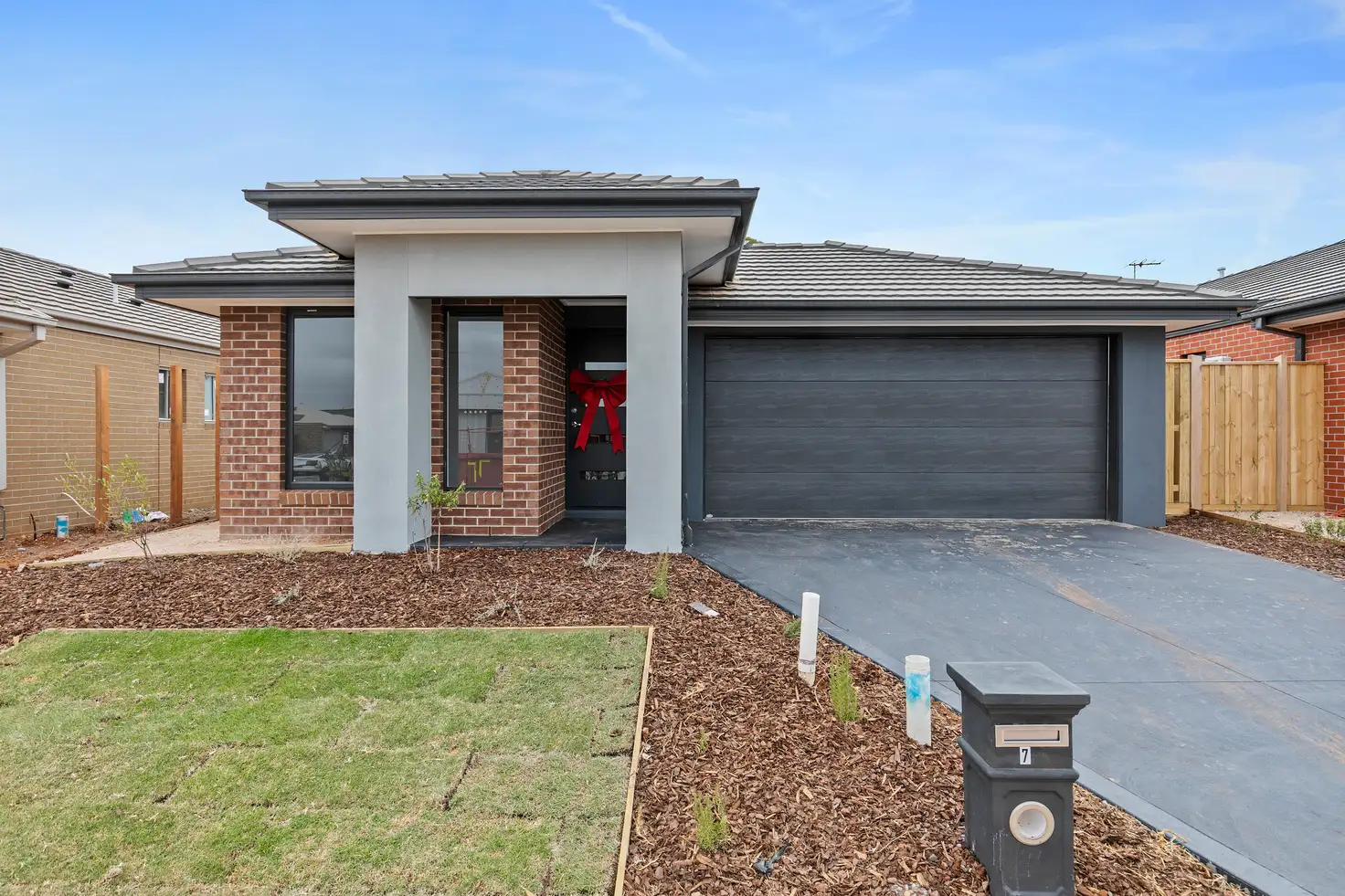 Main view of Homely townhouse listing, 70 Hanover Circuit, Melton South VIC 3338