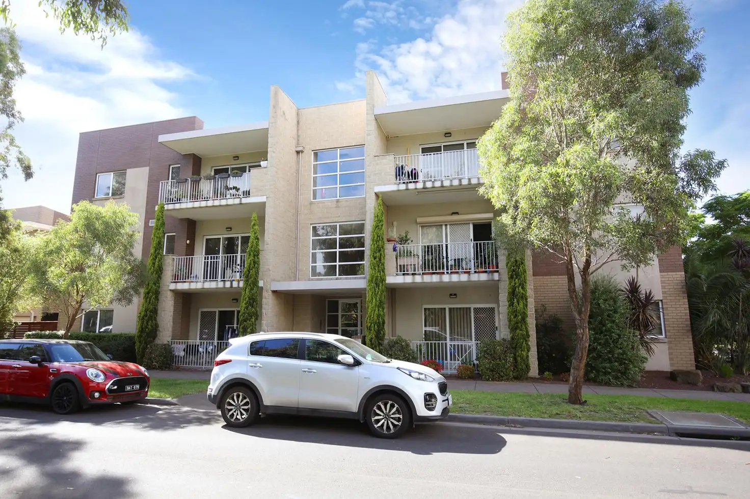 Main view of Homely unit listing, 20A/4 Woiwurung Crescent, Coburg VIC 3058