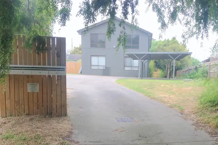 6 Melva Court