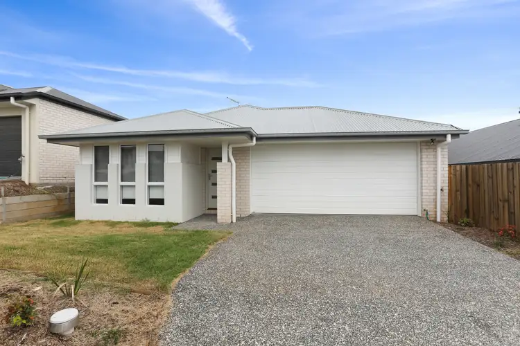 15 Waverly Street