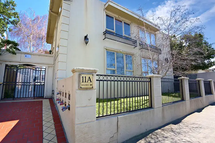 3/11A Holmes Street, Brunswick East VIC 3057