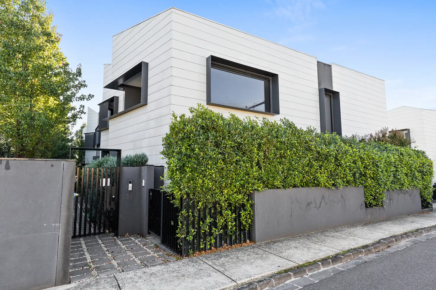 Main view of Homely house listing, 2/3 Strathwyn Place, Kew East VIC 3102