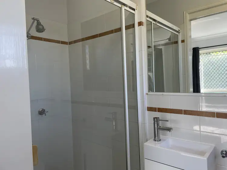 Fifth view of Homely apartment listing, 4/52 Pashen Street, Morningside QLD 4170