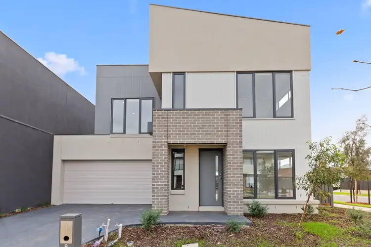 9 Grappenhall Avenue, Strathtulloh VIC 3338