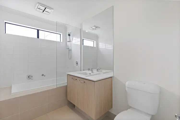 Fifth view of Homely house listing, 9 Grappenhall Avenue, Strathtulloh VIC 3338