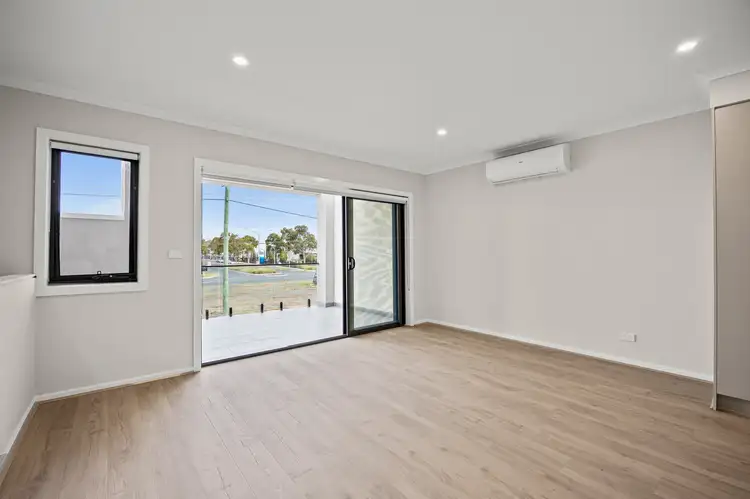 Fourth view of Homely townhouse listing, 3 Abroma Walk, Tarneit VIC 3029
