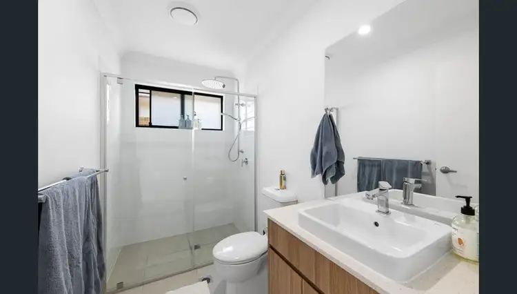 Fifth view of Homely unit listing, 2/11 Loch Way, Brassall QLD 4305
