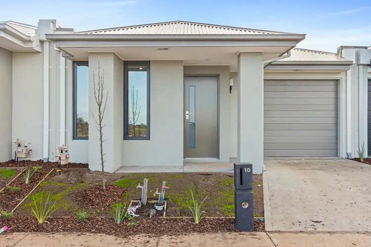 Main view of Homely house listing, 10 Petunia Avenue, Tarneit VIC 3029