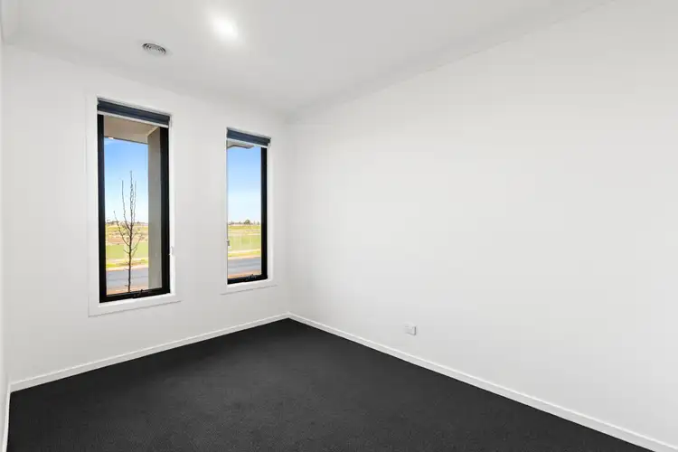 Fifth view of Homely house listing, 10 Petunia Avenue, Tarneit VIC 3029