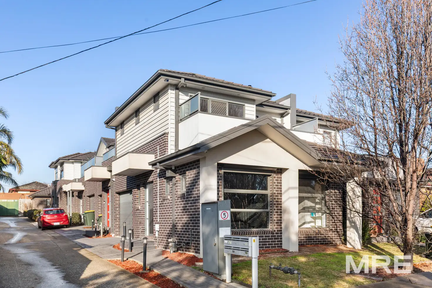Main view of Homely townhouse listing, 2/1 Bailey Avenue, Preston VIC 3072