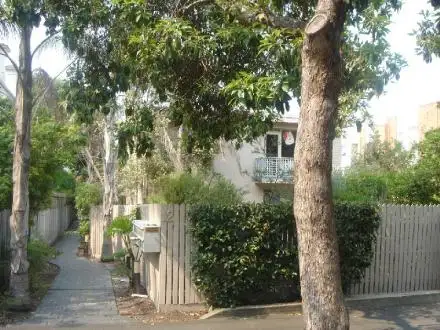 Main view of Homely flat listing, 6/12 Auburn Grove, Hawthorn East VIC 3123