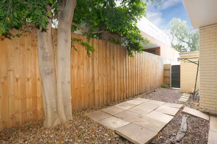 Third view of Homely apartment listing, 3/87 Denham Street, Hawthorn VIC 3122