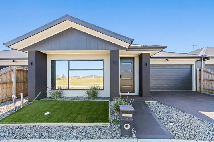 5 Dupain Street, Tarneit VIC 3029