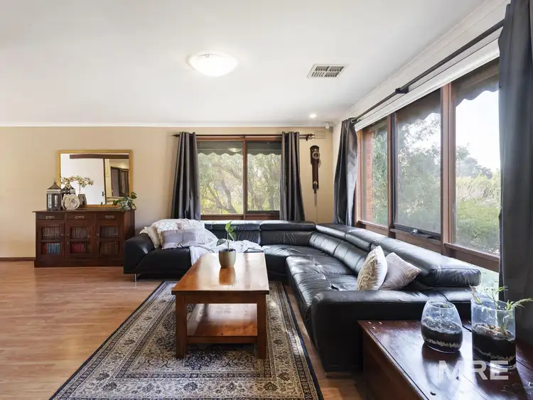 18 Crofton Terrace, Doncaster East VIC 3109