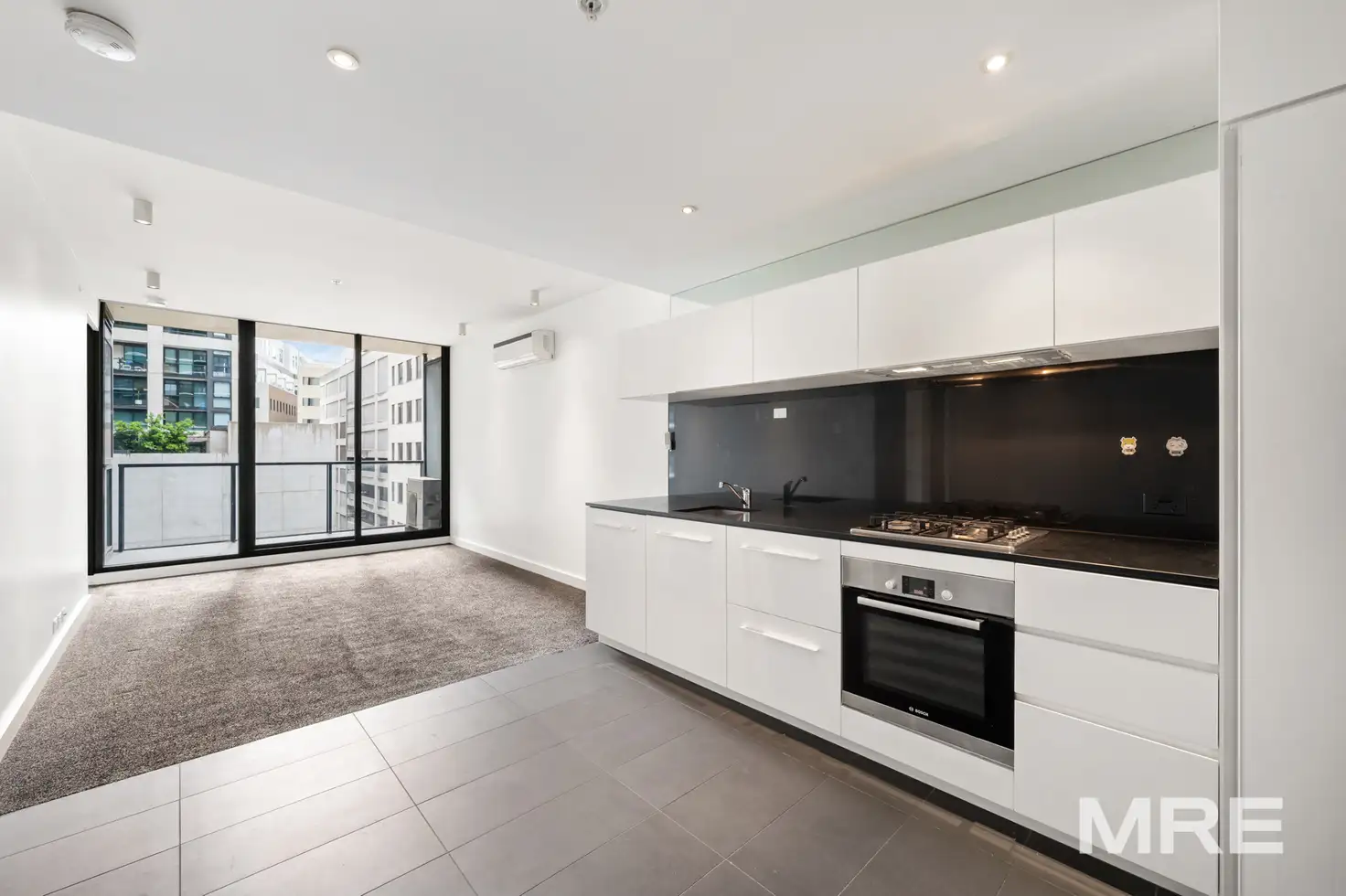Main view of Homely apartment listing, 513/39 Coventry Street, Southbank VIC 3006