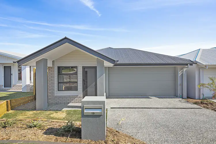 19 Lilly Pilly Court