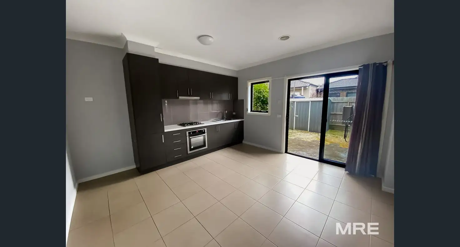 Main view of Homely apartment listing, 2/27 Travers Street, Thomastown VIC 3074