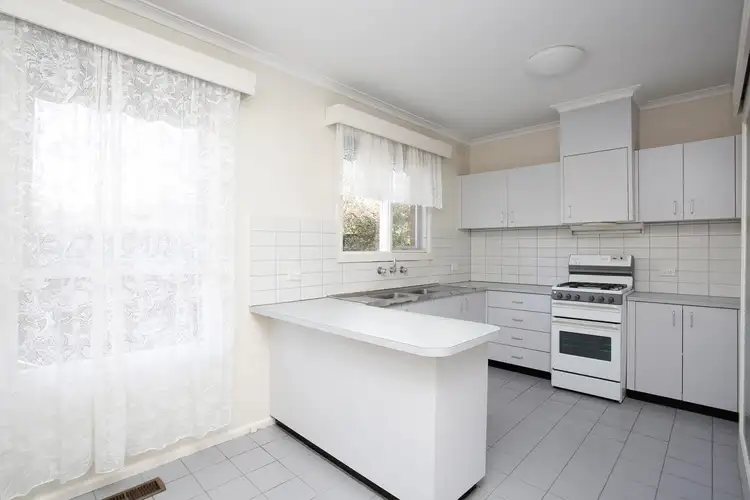 Second view of Homely unit listing, 2/6 Carlyle Street, Hawthorn East VIC 3123