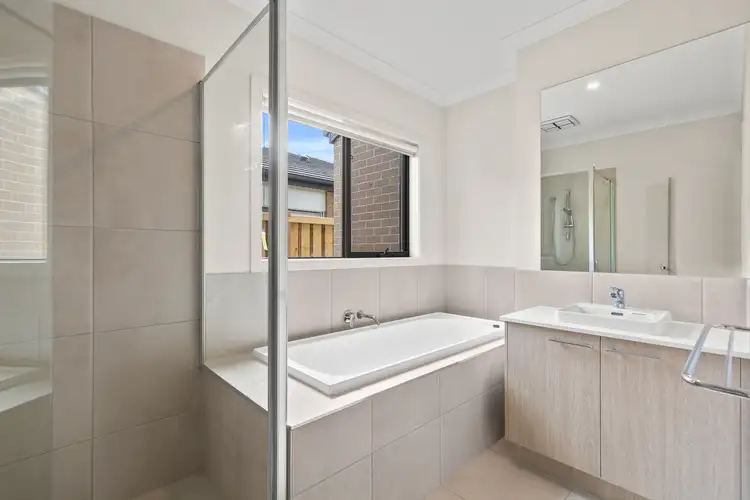 Fifth view of Homely house listing, 9 Argant Loop, Sunbury VIC 3429