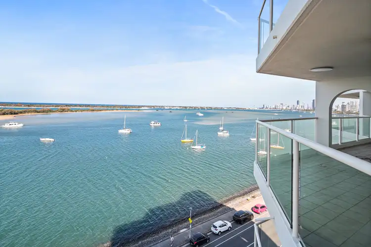 25/318 Marine Parade, Labrador QLD 4215