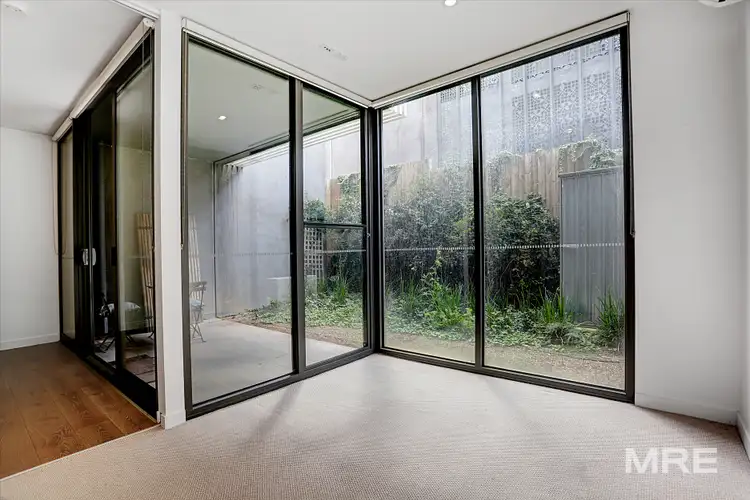 Fourth view of Homely apartment listing, 6/22-26 Leonard Crescent, Ascot Vale VIC 3032