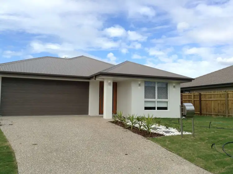 108 Mapleton Drive, North Lakes QLD 4509