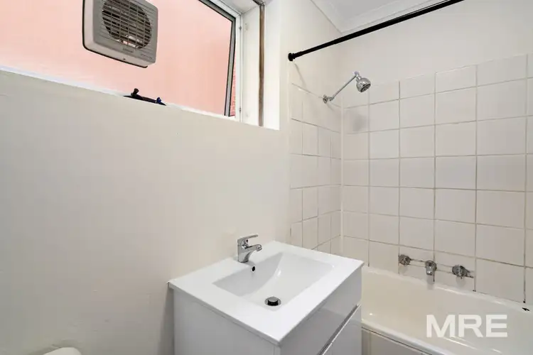 Fifth view of Homely apartment listing, 3/44 Lord Street, Richmond VIC 3121