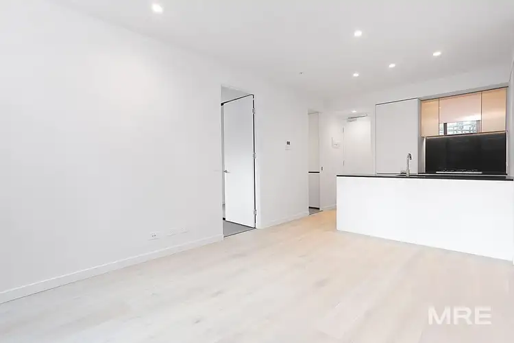 1008/228 La Trobe Street, Melbourne VIC 3000