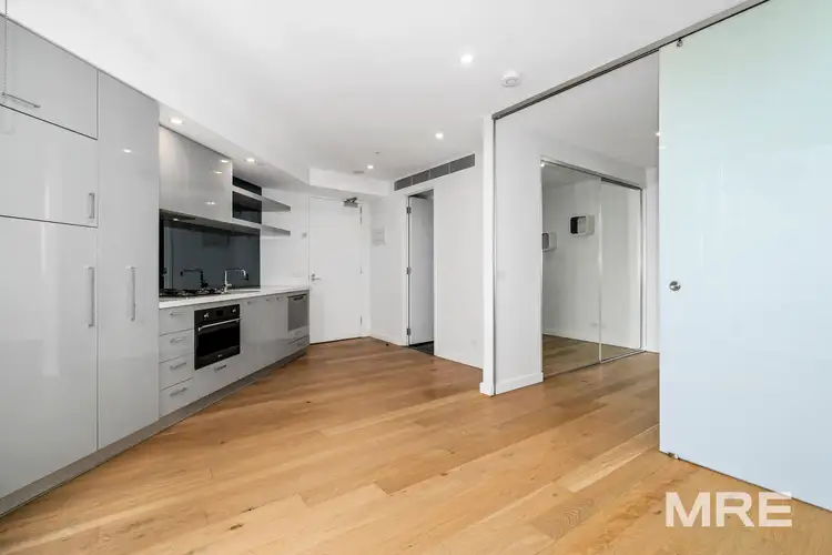 816/338 Kings Way, South Melbourne VIC 3205